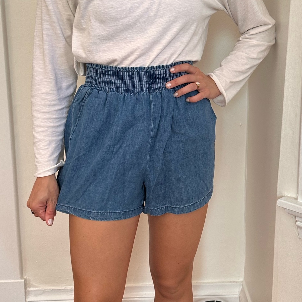 Universal Thread Blue Smocked Denim Shorts